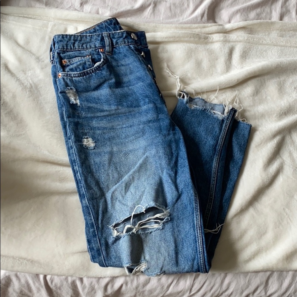 HM Distressed, straight leg jeans